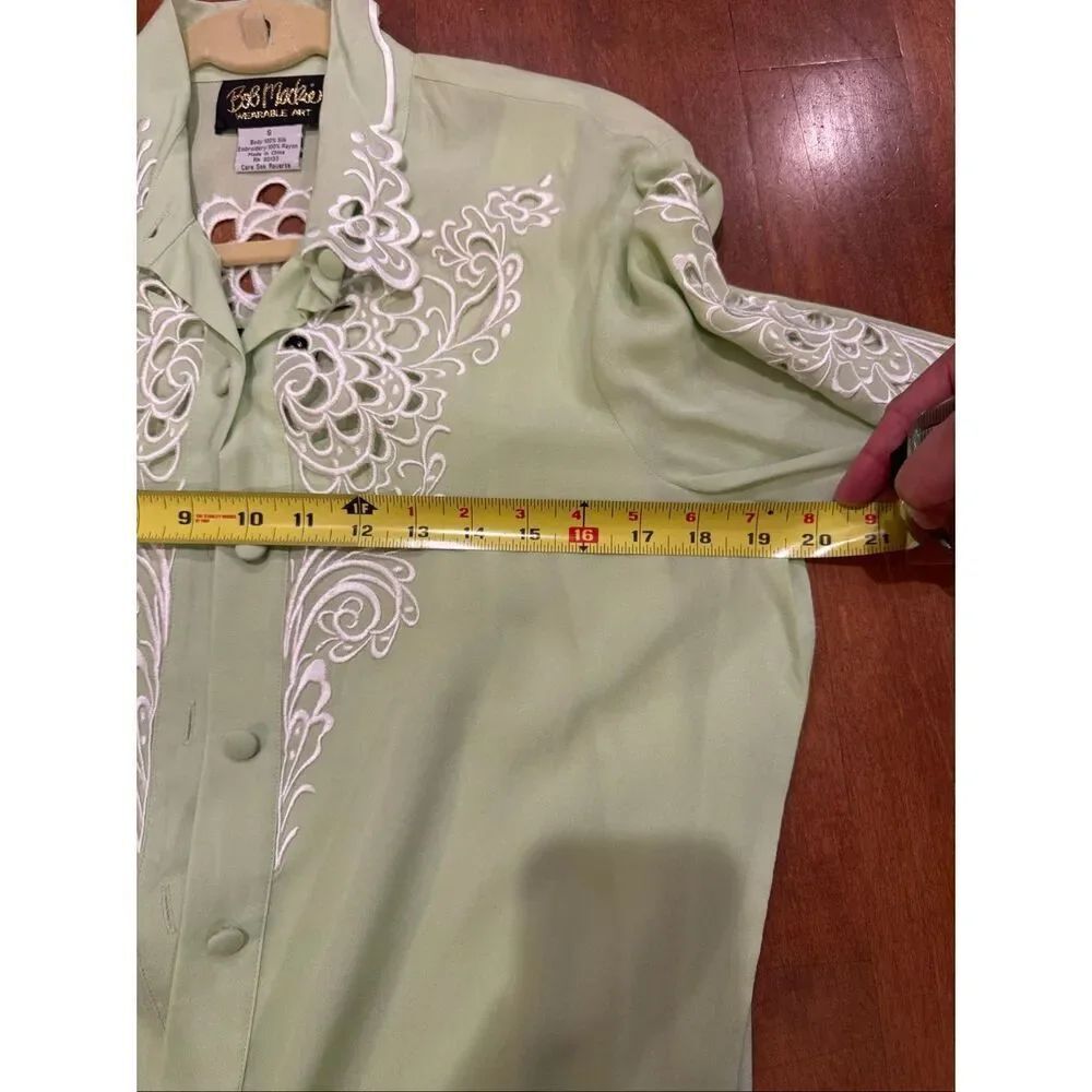 Bob Mackie Wearable Art 100% Silk Embroidered Blouse Top Sage Green Button Front - Picture 4 of 5